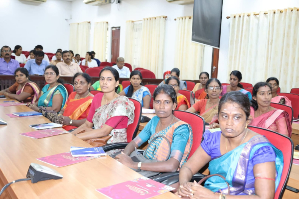 அதிபர் - ஆசிரியர்கள் தொடர்பில் தனது எதிர்பார்ப்பை வெளிப்படுத்திய யாழ். அரசாங்க அதிபர் | Speech By The Jaffna District Governor