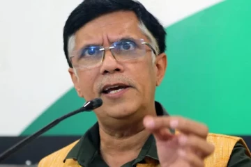 මෝදීට අපහාස කළාට ඉන්දියාවේ කොංග්‍රස් පක්ෂයේ ජ්‍යෙෂ්ඨ සාමාජිකයෙකු අත්අඩංගුවට