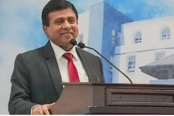 விஜயதாச ராஜபக்ச இராஜினாமா