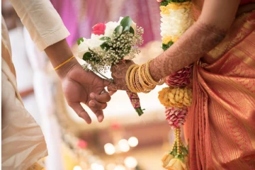 தோழியுடன் மாயமான புதுப்பெண்: திருமணமான அடுத்த நாளே மாப்பிள்ளைக்கு காத்திருந்த அதிர்ச்சி