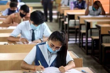 “பெண் குழந்தைகளை இழிவுப்படுத்தும் கருத்துகளுக்கு சி.பி.எஸ்.இ வருத்தம் தெரிவிக்க வேண்டும்” - டிடிவி தினகரன்