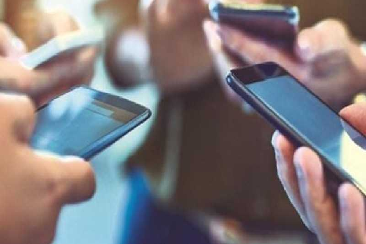 மாணவிகளை சமூக ஊடகத்தில் அவதூறு பரப்பிய மாணவன் : நீதிமன்றின் உத்தரவு | Student Defamed Female Students On Social Media