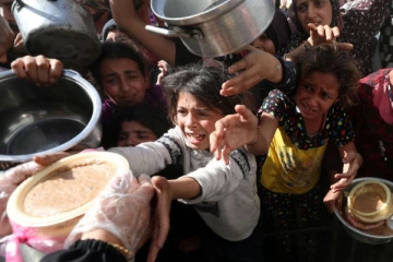 காசாவிற்கு மனிதாபிமான உதவிகளை வழங்க அமெரிக்கா புதிய திட்டம்