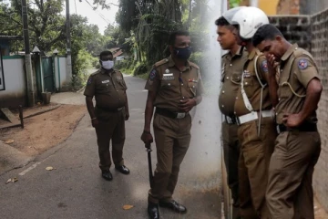 குளித்துக் கொண்டிருந்தவரை சுட்டுக் கொலை செய்த மர்ம நபர்கள்