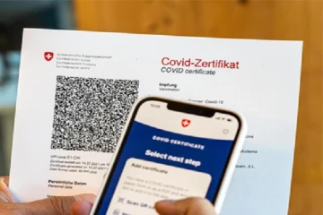 சுவிஸில் கோவிட் தடுப்பூசி சான்றிதழ் பற்றி நீங்கள் அறிந்திருக்க வேண்டியவை