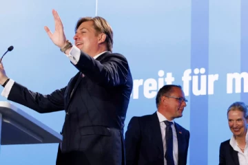 சீனாவுக்காக உளவு பார்த்ததாக ஜேர்மன் நாடாளுமன்ற உறுப்பினரின் உதவியாளர் கைது