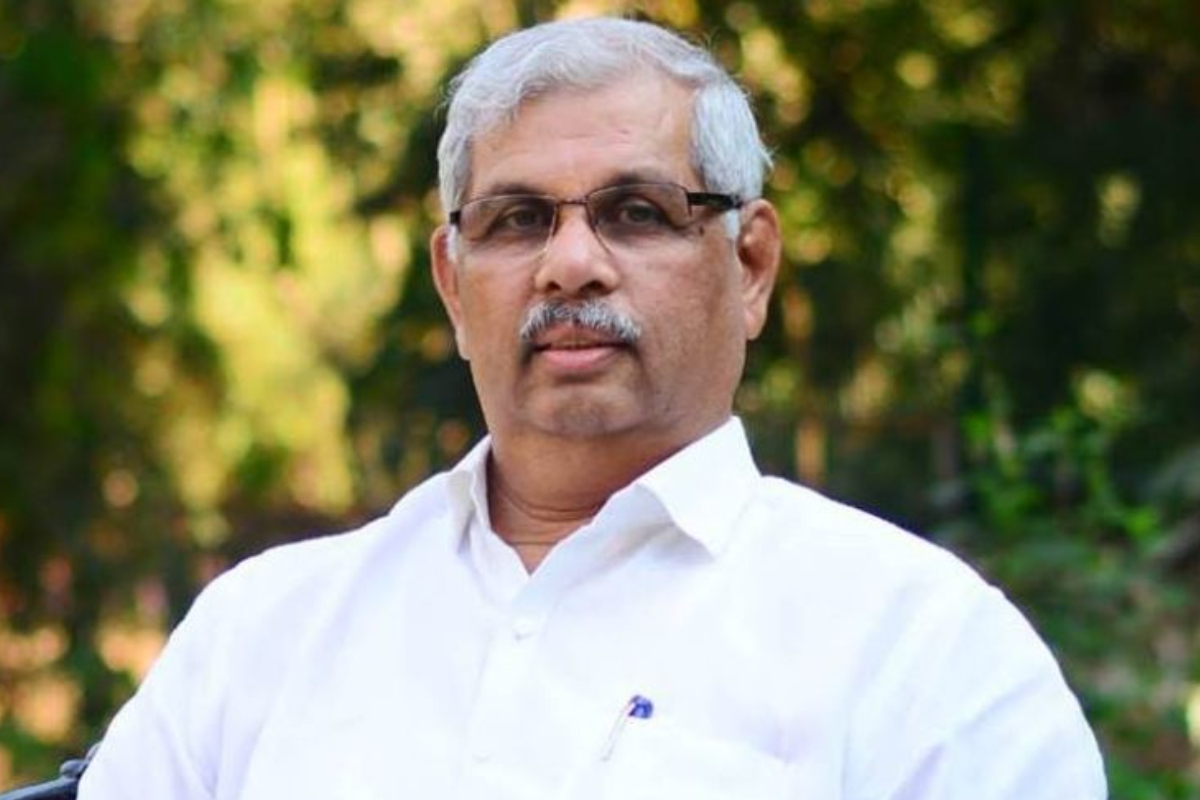 முதல்வர் விஜய்யின் அதிகாரப்பூர்வ கூட்டத்தில் தனியார் நபர்கள்! நடவடிக்கை கோரும் பா.ஜ.க | 2 Private Individuals At Cm Vijay Official Meeting