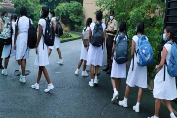 02 இலட்சம் பாடசாலை மாணவர்கள் தொடர்பில் வெளியான தகவல்