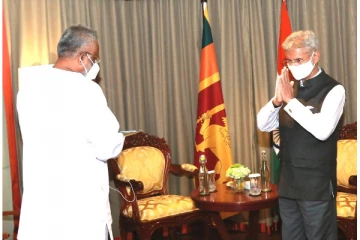 தமிழ் மக்களின் அரசியல் அபிலாசைகளை தீர்ப்பதற்கான வழிவகை இதுவே- ஜெய் சங்கரிடம் டக்ளஸ் வலியுறுத்தல்!