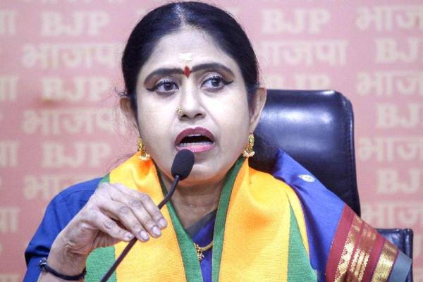 கட்சிக்காரர்களுக்கு மட்டுமே மகளிர் உரிமைத் தொகை; அதைத்தான் குஷ்பு கேட்டாங்க - விஜயதரணி குற்றசாட்டு! | Womens Rights Amount Not Available Vijayatharani