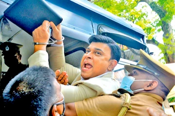 ரஞ்சன் ராமநாயக்கவிடமிருந்து செல்லிடப்பேசி மீட்பு