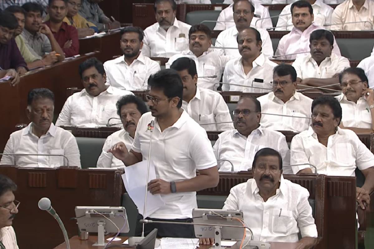பேப்பரை படிக்க சொன்ன முதல்வர் விஜய் - உதயநிதி ஸ்டாலின் கொடுத்த பதில் | Udhayanidhi Replies To Vijay Comment To Read Paper