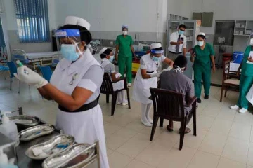 தடுப்பூசி ஏற்றாதவர்களே அதிகளவில் வைத்தியசாலையில் அனுமதிக்கப்படுகின்றனர்