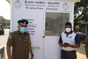 பரந்தன் பகுதியில் பொலிஸ் காவல் அரண் அமைப்பு(Photos)