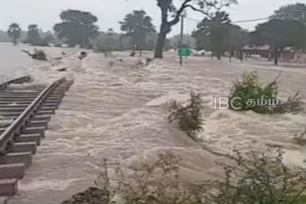 வவுனியாவில் கனமழை: ஏ9 வீதி போக்குவரத்துக்கு முழுமையாக தடை | Heavy Rain Flood Affected Areas In Vavuniya Today