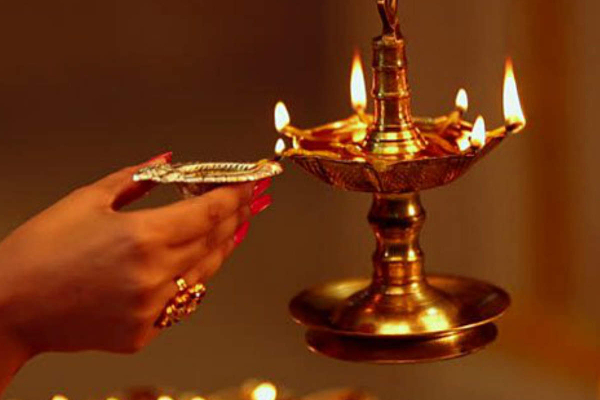 வெள்ளிக்கிழமையில் கல் உப்பு; உங்கள் வாழ்க்கையை மாற்றிவிடும் ! | So Good If You Buy Rock Salt On Friday Spiritual