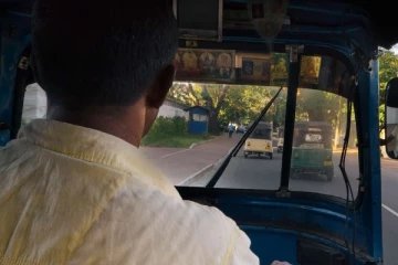 கொழும்பில் பிரான்ஸ் பெண் ஒருவருக்கு சாரதி செய்த மோசமான செயல்