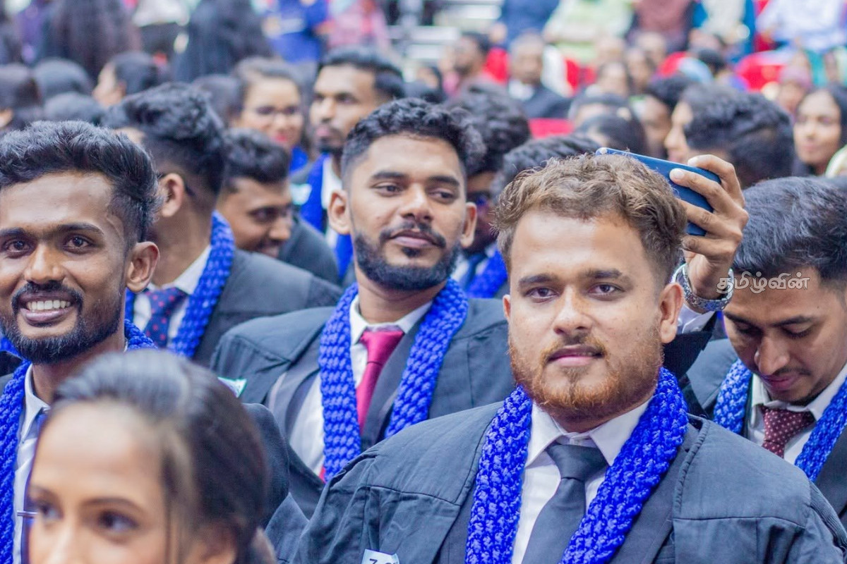 தென்கிழக்குப் பல்கலைக்கழகத்தின் 18 ஆவது பட்டமளிப்பு விழா | South Eastern University Convocation