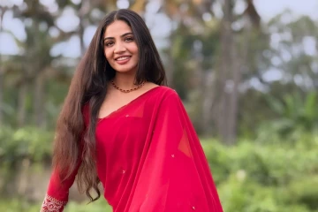 அழகே அழகு சீரியல் நடிகை அன்ஷிதாவின் லேட்டஸ்ட் போட்டோஷூட்