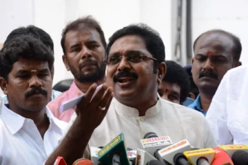 அம்மாவின் திட்டங்களை முடக்குவதை குறிக்கோளாய் கொண்டுள்ள திமுக - டிடிவி கண்டனம்