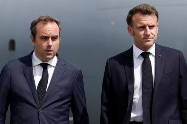 பிரான்ஸ் பிரமராக பதவி விலகிய செபாஸ்டியன் லெகோர் | Sebastien Le Coeur Resigns As French Pm