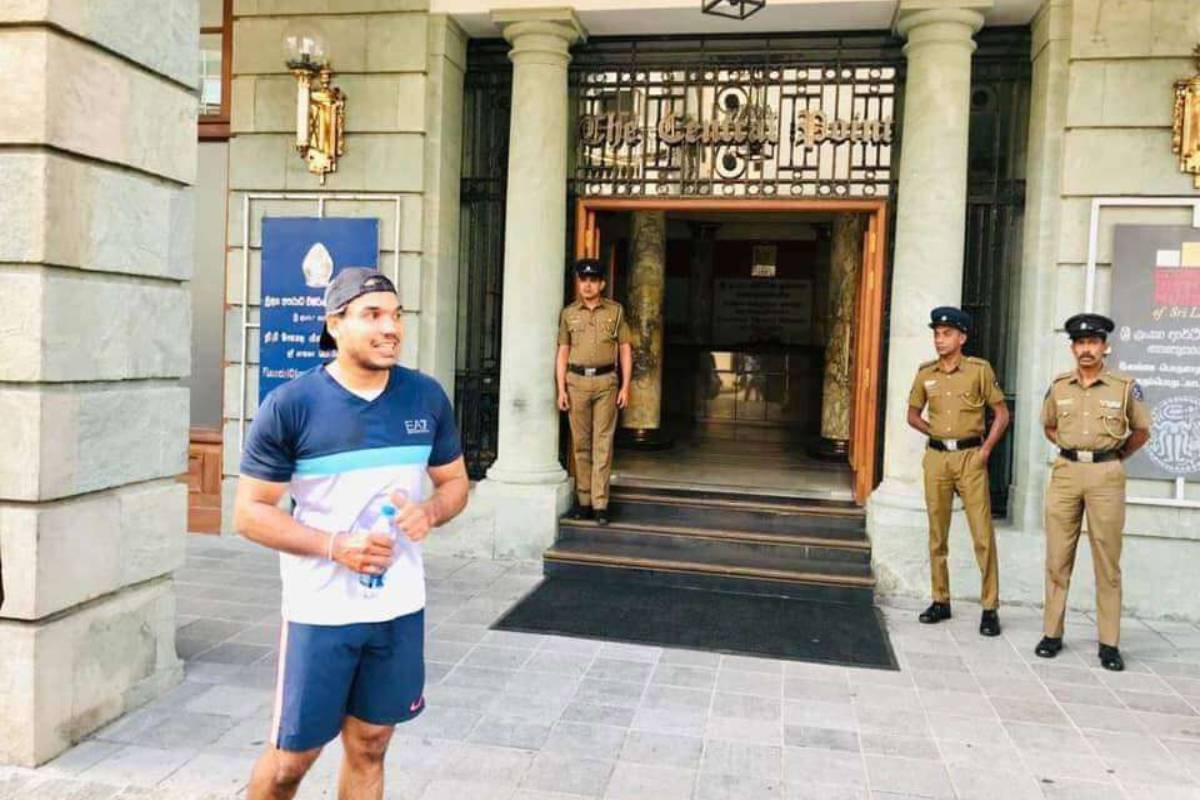 ஷிரந்தியை நிராகரிக்கும் நிலைக்குத் தள்ளப்பட்டுள்ள மகிந்த கட்சியினர்! வரலாற்றில் பதிவான இருவர் | Shiranthi Rajapaksa Arrested And Court Case ஷிரந்தியை நிராகரிக்கும் நிலைக்குத் தள்ளப்பட்டுள்ள மகிந்த கட்சியினர்! வரலாற்றில் பதிவான இருவர் | Shiranthi Rajapaksa Arrested And Court Case
