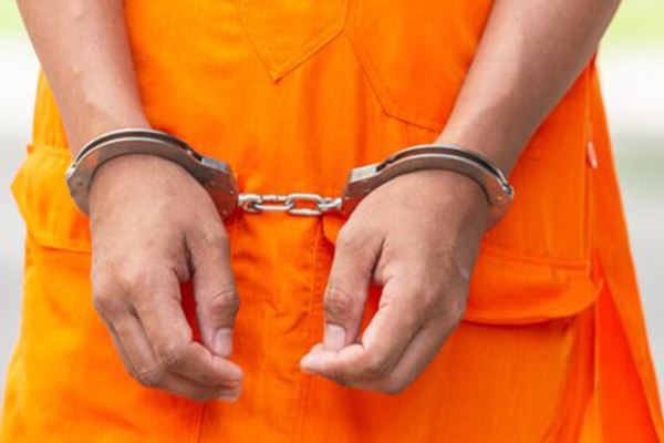 வசிய மந்திரம் செய்வதாக மக்களை ஏமாற்றிய பிக்கு; வங்கி கணக்கில் பெரும் தொகை பணம்! | Monk Who Deceived People By Bewitched