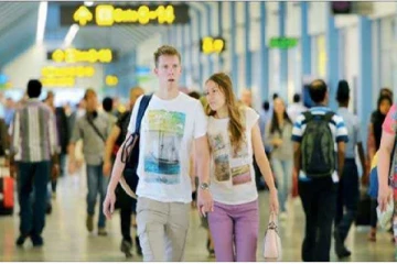 உக்ரைன், ரஷ்ய பயணிகள் நாட்டை விட்டு வெளியேற காலக்கெடு : ரணில் பிறப்பித்த உத்தரவு