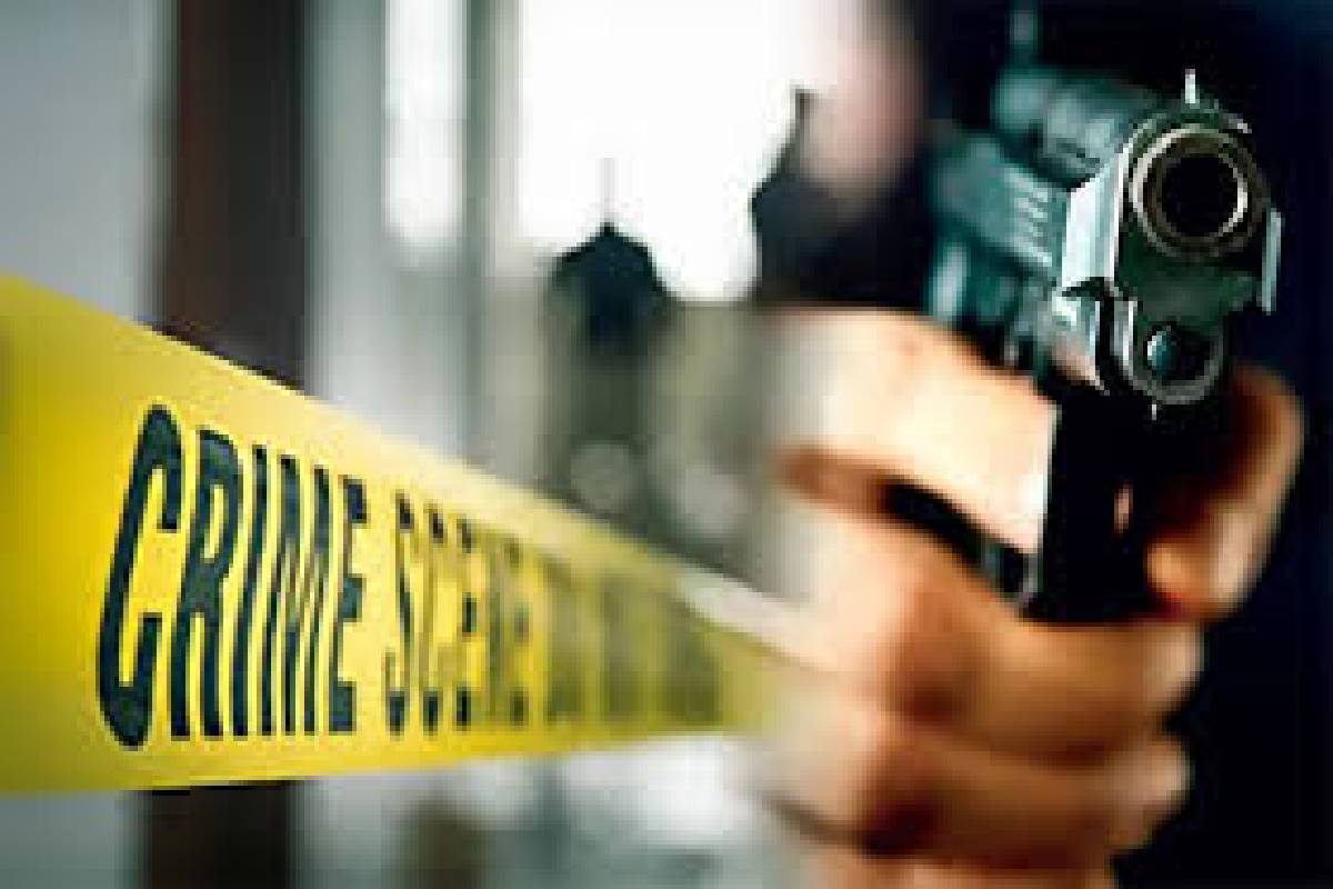 கொழும்பில் துப்பாக்கி இயங்காதமையால் உயிர் தப்பிய பெண்மணி | Woman Escapes After Gun Malfunctions