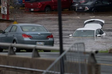 நோவா ஸ்கோட்டியாவில் வெள்ளம் காரணமாக 4 பேரைக் காணவில்லை