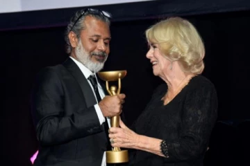 ශ්‍රී ලාංකිකයෙක් වාර්තා පොත් අලුත් කරමින් ලැබූ ජයග්‍රහණය මෙන්න..(VIDEO/PHOTOS)