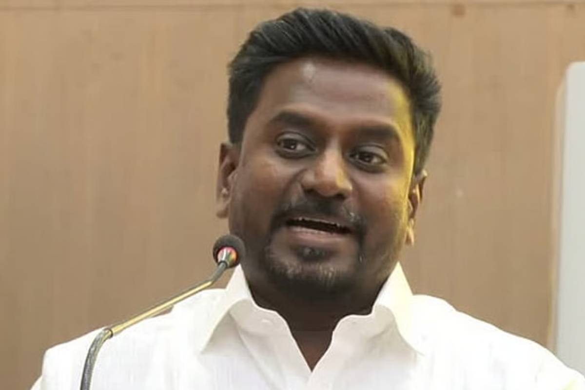 வெளிநாட்டு பயணத்தால் சிக்கலில் தவெக அமைச்சர்கள் - மத்திய அரசு நோட்டீஸ் | Ministers Raj Mohan Keerthana Foreign Trip Issue