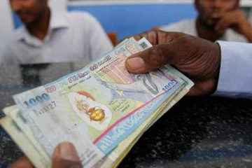 யாழில் வங்கியில் பணம் எடுத்தவருக்கு காத்திருந்த பெரும் அதிர்ச்சி