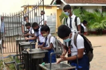 பாடசாலைகளில் கோவிட் கொத்தணிகள் உருவாகும் சாத்தியம்! டொக்டர் ஹேமந்த ஹேரத் மறுப்பு