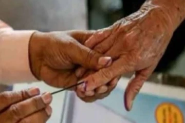 வாக்குச்சாவடியில் பின்னப்பற்றப்படும் நடைமுறைகள் என்னென்ன? - விளக்கமளித்த தேர்தல் ஆணையம்