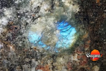 මහනුවර කෝවිල යටින් හම්බුණේ මැණිකක් නෙමෙයිද? - ඇත්ත එළියට