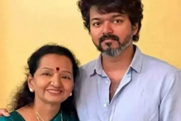 தாய், தந்தை, மனைவி, மகனுடன் நடிகர் விஜய் எடுத்துக்கொண்ட ஒரே புகைப்படம்.. பலரும் பார்த்திராதது