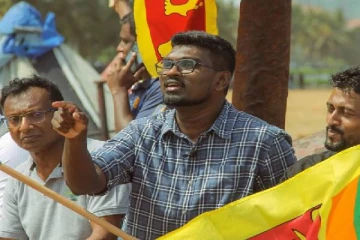 பெத்தும் கர்ணரை கைது செய்ய  பிடியாணை பிறப்பித்த நீதிமன்றம்