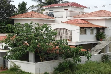 கொழும்பில் பொம்மை கைத்துப்பாக்கி காண்பித்து பாரிய மோசடி! சுற்றிவளைத்த பொலிஸார்