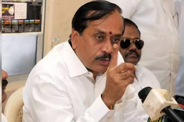 தமிழ் படிச்சா பிச்சைக்காரனா கூட இருக்க முடியாது; சொன்னது பெரியார் - ஹெச்.ராஜா தாக்கு