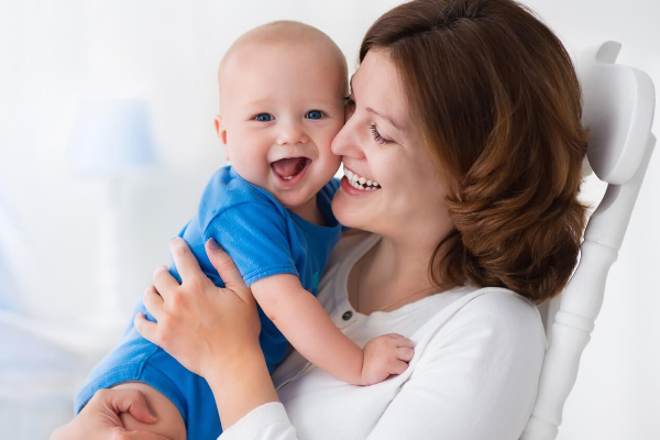 அறிவுரை கூறியே மாதம் கோடி கணக்கில் சம்பாதிக்கும் பெண்! | Woman Who Earns Crores A Month Counselling Baby
