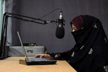 ஆப்கானிஸ்தானில் தடை செய்யப்பட்ட வானொலிக்கு மீண்டும் அனுமதி