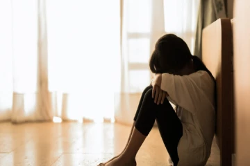 பிரிந்து சென்ற மனைவி ; சொந்த மகளை துஷ்பிரயோகம் செய்த தந்தை; எடுத்த திடீர் முடிவு