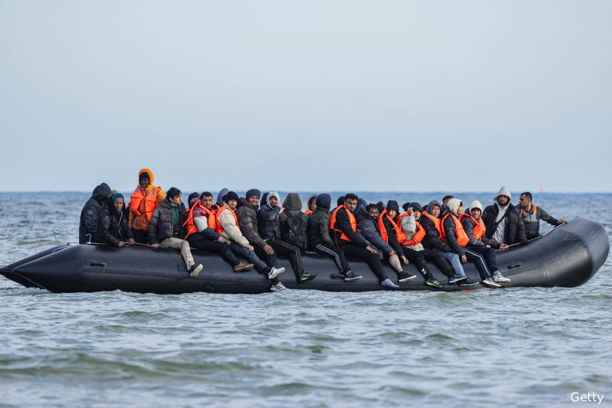 பிரான்சுடனான புலம்பெயர்தல் ஒப்பந்தம் நாளையுடன் முடிவு: உருவாகியுள்ள அச்சம் | Uk France Deal To End Fear Of Small Boat Crossing பிரான்சுடனான புலம்பெயர்தல் ஒப்பந்தம் நாளையுடன் முடிவு: உருவாகியுள்ள அச்சம் | Uk France Deal To End Fear Of Small Boat Crossing