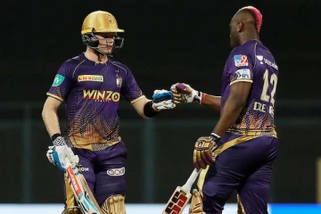 பஞ்சாப் அணியை மிரட்டி எடுத்த ரஸல் - சிக்சர் மழையில் நனைந்த ரசிகர்கள்!