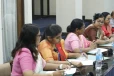 දැරිය අපයෝජන සිද්ධියට එරෙහිව මන්ත්‍රීවරයෝ පෙරට