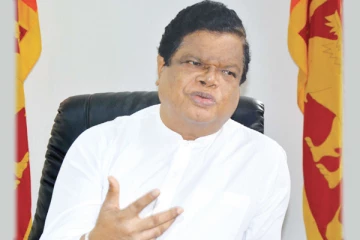 இந்த நாடு மீண்டும் வீழ்ச்சியடைவதைத் தடுக்க முடியாது: பந்துல எச்சரிக்கை