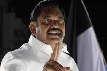 'ஸ்டாலின் வீட்டு கதவை கூட மக்களால் நெருங்க முடியாது' - முதல்வர் எடப்பாடி பழனிசாமி பேச்சு