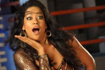 என் பேரு மீனா குமாரி பாடல் புகழ் முமைத் கானை நியாபகம் இருக்கா?- எப்படி உள்ளார் பாருங்க