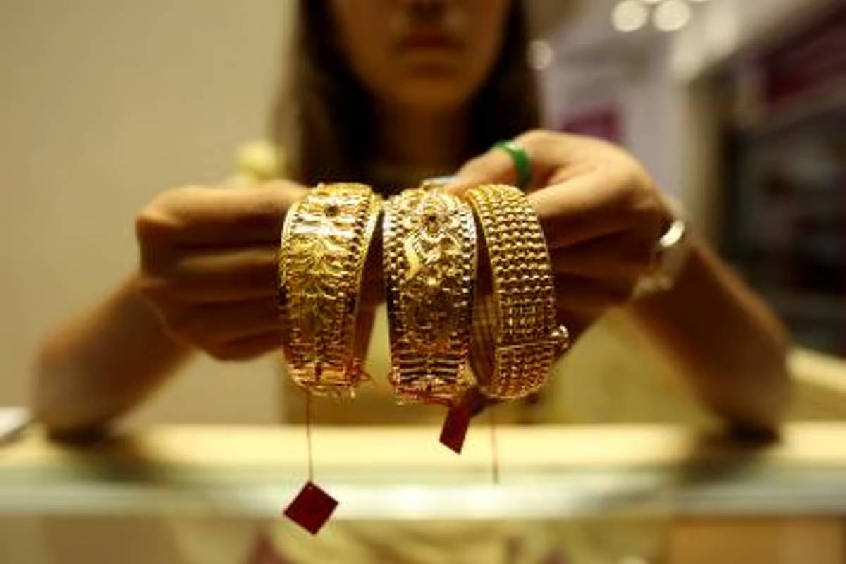 Gold Price Today August 5: தங்கம் மற்றும் வெள்ளி விலை நிலவரம் முழு விவரம் | Aug 5Th Gold Rate In Chenai Gold Price Today August 5: தங்கம் மற்றும் வெள்ளி விலை நிலவரம் முழு விவரம் | Aug 5Th Gold Rate In Chenai